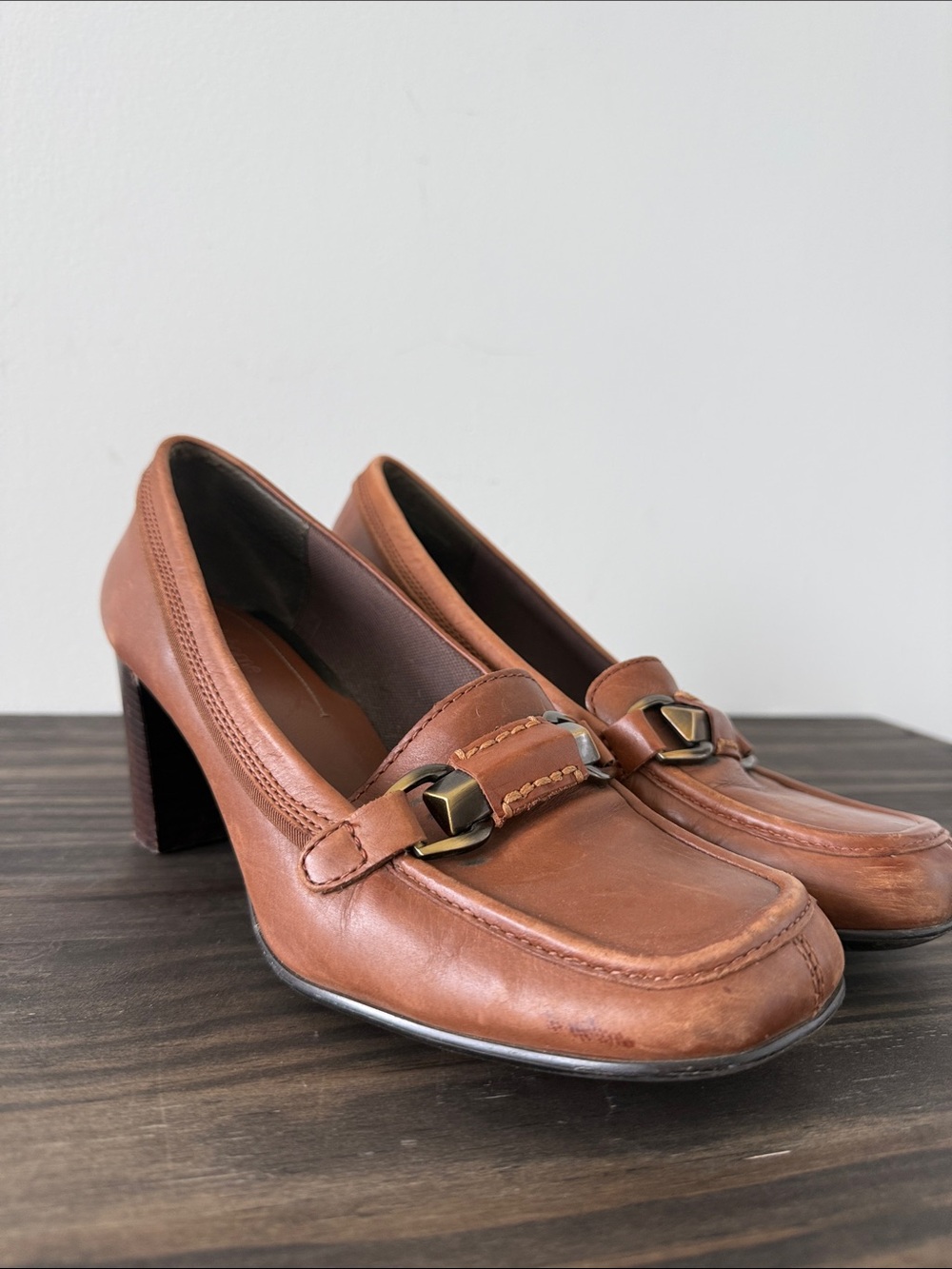 Y2K Liz Claiborne Classic Brown Leather Women's Block Heel Loafers